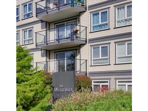 208-1024 Fairfield Rd, Victoria, BC - Outdoor