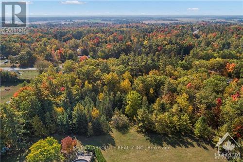 02 Braecrest Avenue, Mcnab/Braeside, ON 