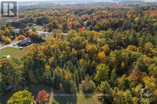 02 Braecrest Avenue, Mcnab/Braeside, ON 