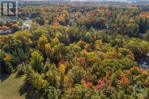 02 Braecrest Avenue, Mcnab/Braeside, ON 