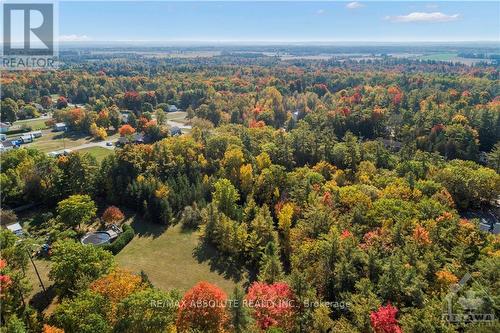 02 Braecrest Avenue, Mcnab/Braeside, ON 