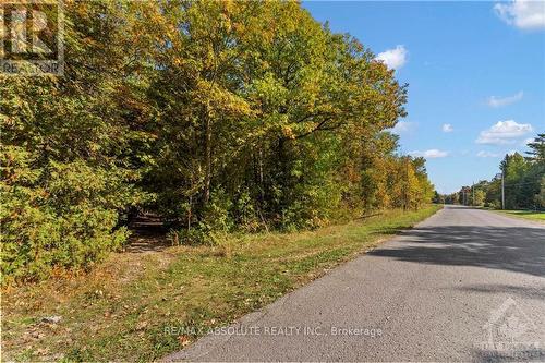 02 Braecrest Avenue, Mcnab/Braeside, ON 