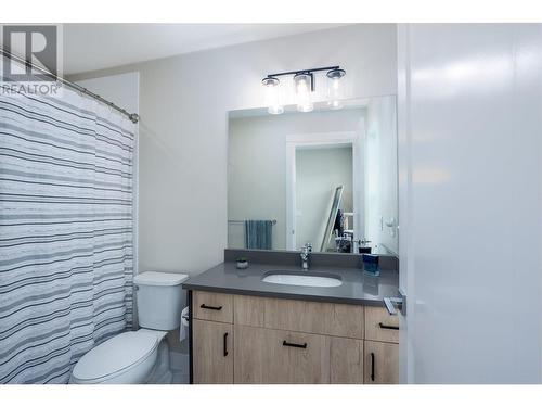 4025 Gellatly Road S Unit# 143, West Kelowna, BC - Indoor Photo Showing Bathroom