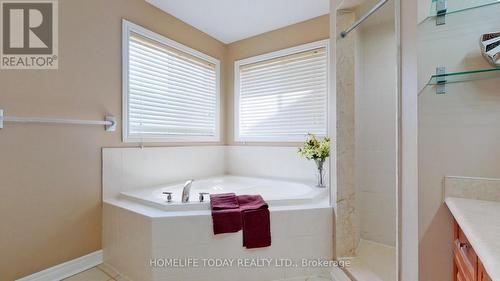 7 Colbeck Crescent, Brampton, ON - Indoor Photo Showing Bathroom