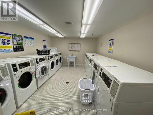 701 - 2301 Derry Road W, Mississauga, ON - Indoor Photo Showing Laundry Room