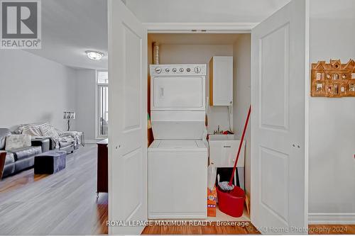 706 - 9245 Jane Street, Vaughan, ON - Indoor Photo Showing Laundry Room