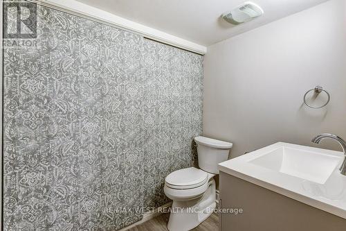 120 Neilson Drive, Toronto, ON - Indoor Photo Showing Bathroom