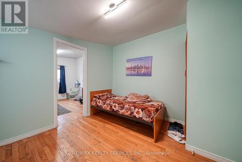 24 Norlan Avenue, London, ON - Indoor Photo Showing Bedroom