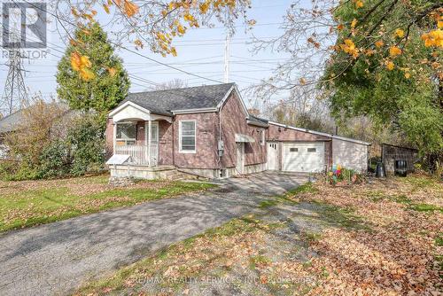 24 Norlan Avenue, London, ON - Outdoor