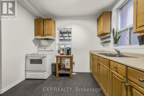 19 Railway Street, Hamilton, ON - Indoor Photo Showing Kitchen With Double Sink