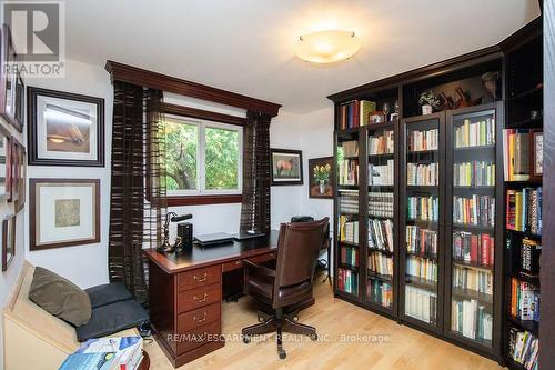 341 Clarendon Drive, Hamilton, ON - Indoor Photo Showing Office