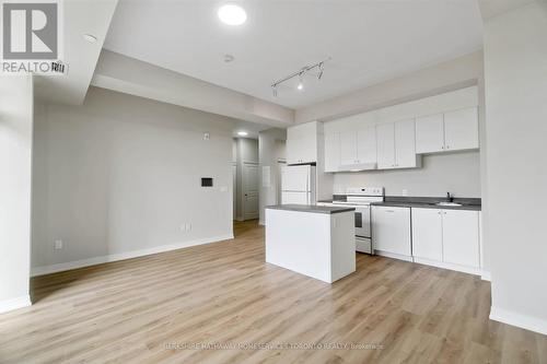 Up36 - 50 Herrick Avenue, St. Catharines, ON - Indoor Photo Showing Kitchen