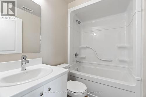 Up36 - 50 Herrick Avenue, St. Catharines, ON - Indoor Photo Showing Bathroom