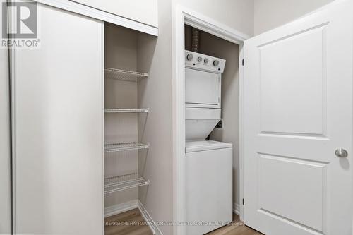 Up36 - 50 Herrick Avenue, St. Catharines, ON - Indoor Photo Showing Laundry Room