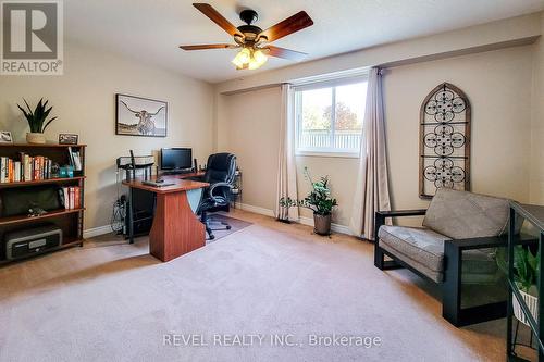 2 Hampshire Place, Hamilton, ON - Indoor Photo Showing Office