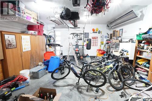 2609 Cameron Street, Regina, SK - Indoor Photo Showing Garage