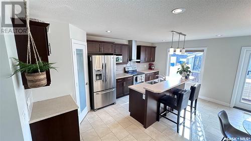 8869 Herman Crescent, Regina, SK - Indoor Photo Showing Kitchen With Stainless Steel Kitchen