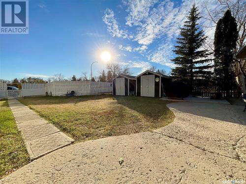 335 Argyle Street N, Regina, SK - Outdoor