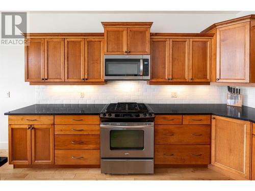 1927 Cornerstone Drive, West Kelowna, BC - Indoor Photo Showing Kitchen