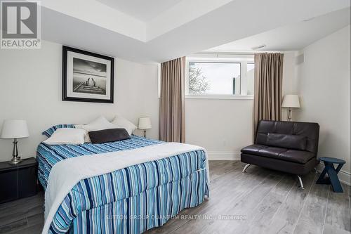 27 Waterview Road, Wasaga Beach, ON - Indoor Photo Showing Bedroom