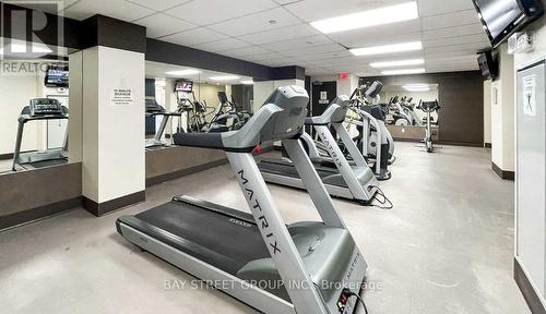 1709 - 33 Sheppard Avenue E, Toronto, ON - Indoor Photo Showing Gym Room