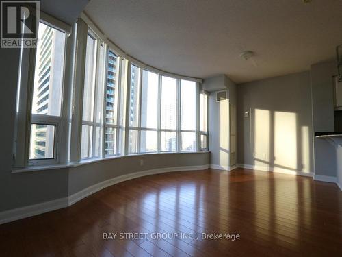 1709 - 33 Sheppard Avenue E, Toronto, ON - Indoor Photo Showing Other Room