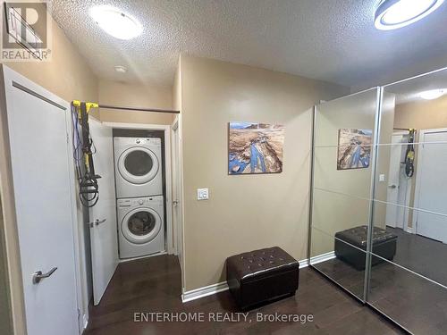 2906 - 18 Harbour Street, Toronto, ON - Indoor Photo Showing Laundry Room