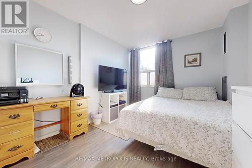 106 - 4060 Lawrence Avenue E, Toronto, ON - Indoor Photo Showing Bedroom