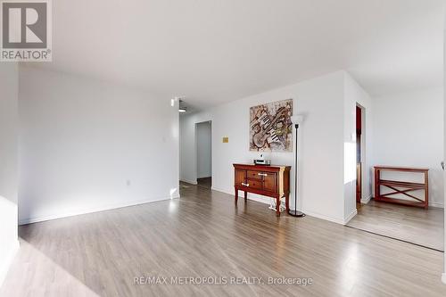 106 - 4060 Lawrence Avenue E, Toronto, ON - Indoor