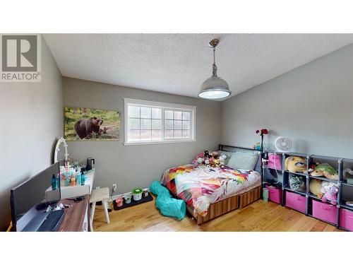 5533 Twin Lakes Road, Cranbrook, BC - Indoor Photo Showing Bedroom