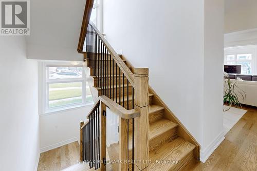 27 Fauchard Street, Richmond Hill, ON - Indoor Photo Showing Other Room