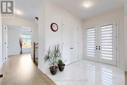 27 Fauchard Street, Richmond Hill, ON - Indoor Photo Showing Other Room