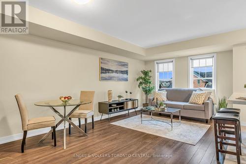 286 - 60 Parrotta Drive, Toronto, ON - Indoor Photo Showing Living Room