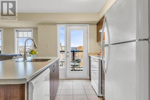 286 - 60 Parrotta Drive, Toronto, ON - Indoor Photo Showing Kitchen