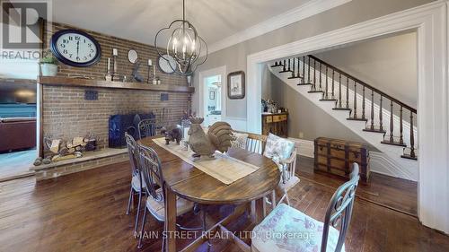 126 King Street, Kawartha Lakes, ON - Indoor Photo Showing Dining Room