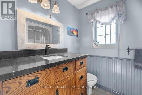 4821 Sherkston Road, Port Colborne, ON - Indoor Photo Showing Bathroom