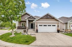 39-381 Oak Forest CR  Winnipeg, MB R3K 0Z4