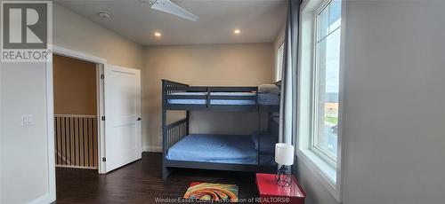 937 Walker Road, Windsor, ON - Indoor Photo Showing Bedroom