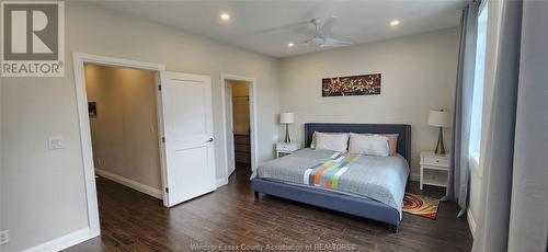 937 Walker Road, Windsor, ON - Indoor Photo Showing Bedroom