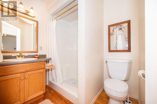 26 Rutherford Avenue, Deep River, ON - Indoor Photo Showing Bathroom