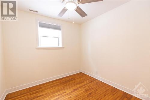 403 Peach Tree Lane, Ottawa, ON - Indoor Photo Showing Other Room