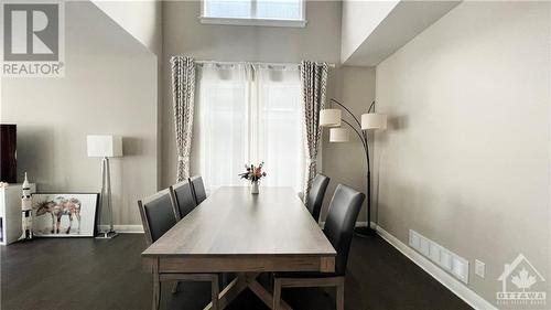 505 Breccia Heights, Ottawa, ON - Indoor Photo Showing Dining Room