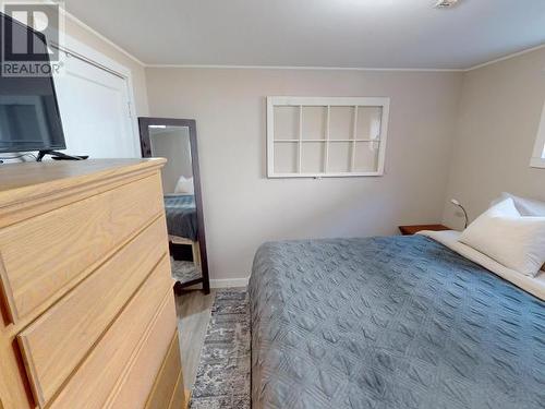 4608 Redonda Ave, Powell River, BC - Indoor Photo Showing Bedroom