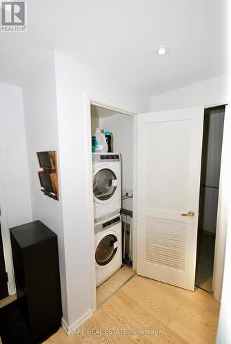 721 - 12 Bonnycastle Street, Toronto, ON - Indoor Photo Showing Laundry Room