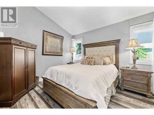 3945 Gallaghers Circle, Kelowna, BC - Indoor Photo Showing Bedroom