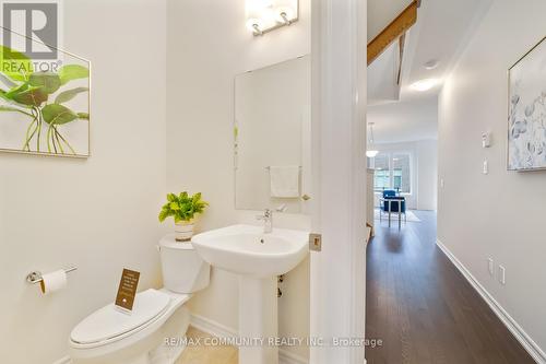 1116 Thompson Drive, Oshawa, ON - Indoor Photo Showing Bathroom