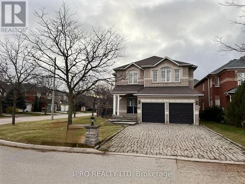 50 Royal Gala Crescent, Richmond Hill, ON - Outdoor With Facade