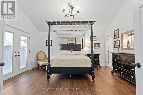 27 Forfar Street W, Haldimand, ON - Indoor Photo Showing Bedroom