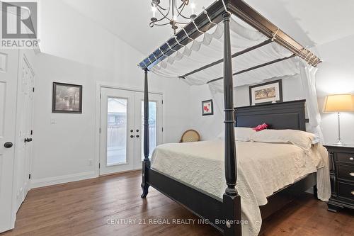 27 Forfar Street W, Haldimand, ON - Indoor Photo Showing Bedroom