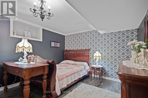 27 Forfar Street W, Haldimand, ON - Indoor Photo Showing Bedroom